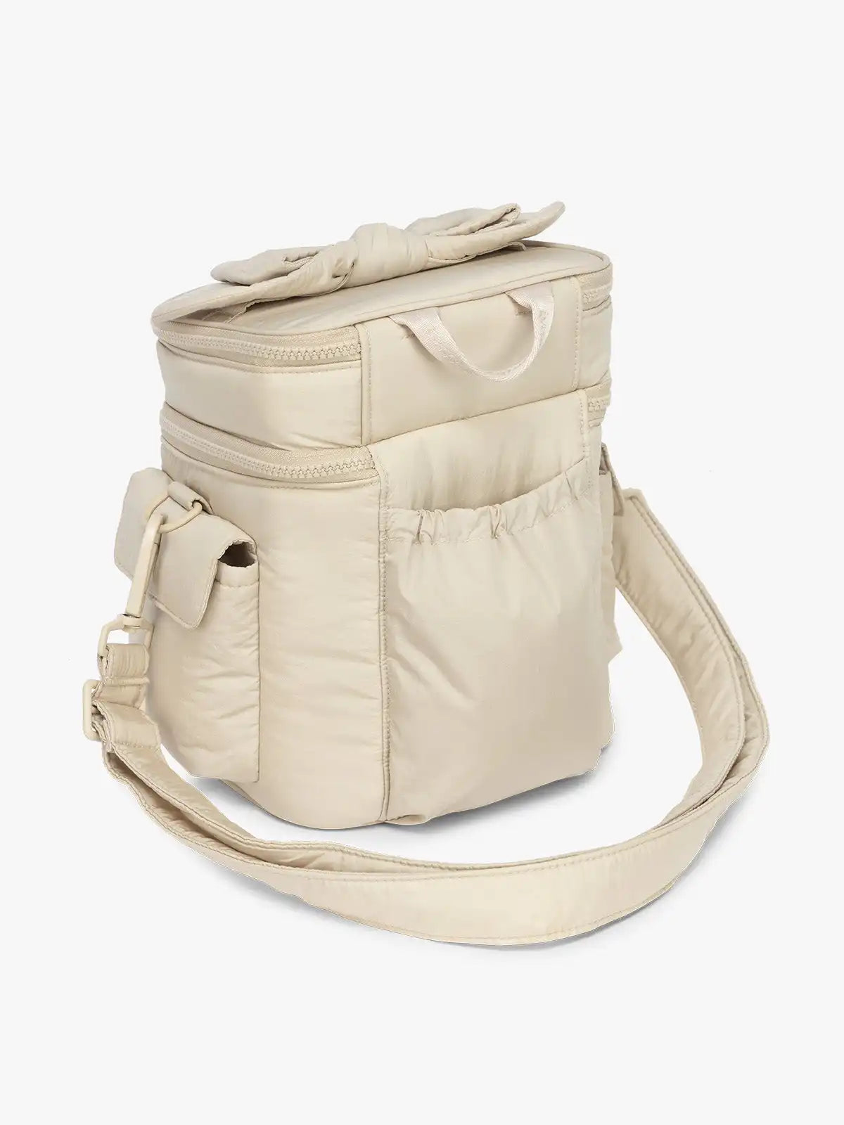 calpaktravelmalls.com