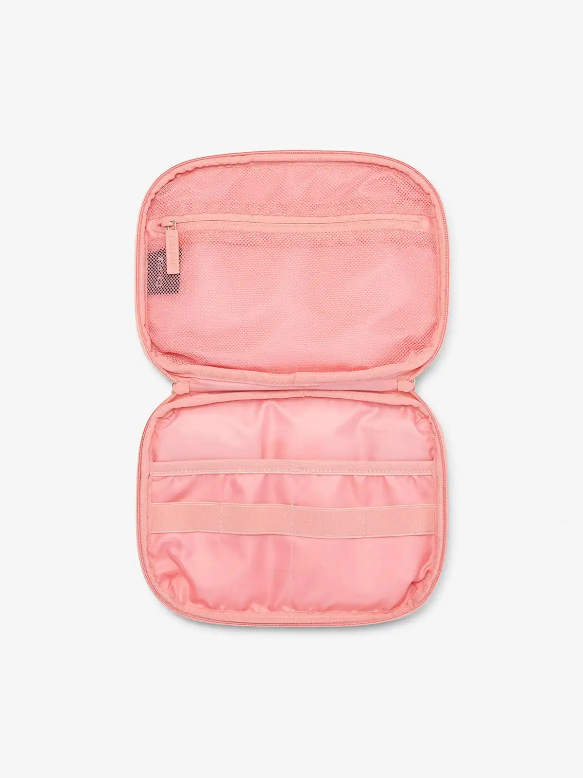 calpaktravelmalls.com