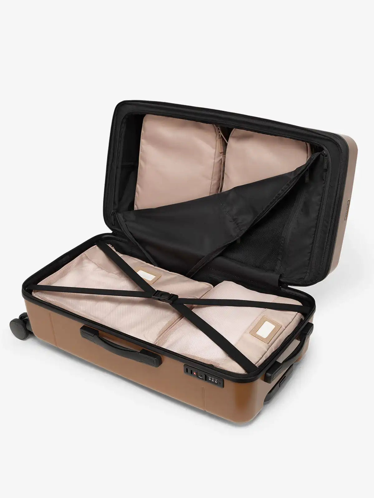 calpaktravelmalls.com