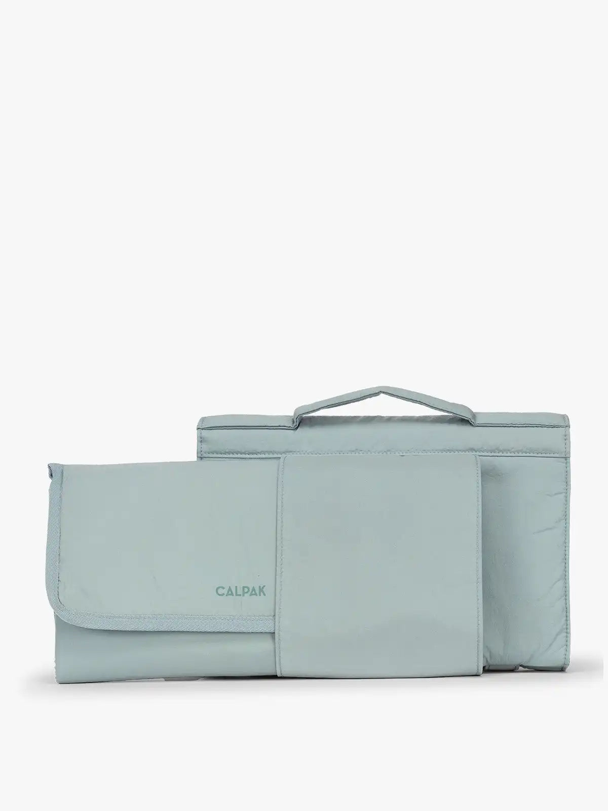 calpaktravelmalls.com