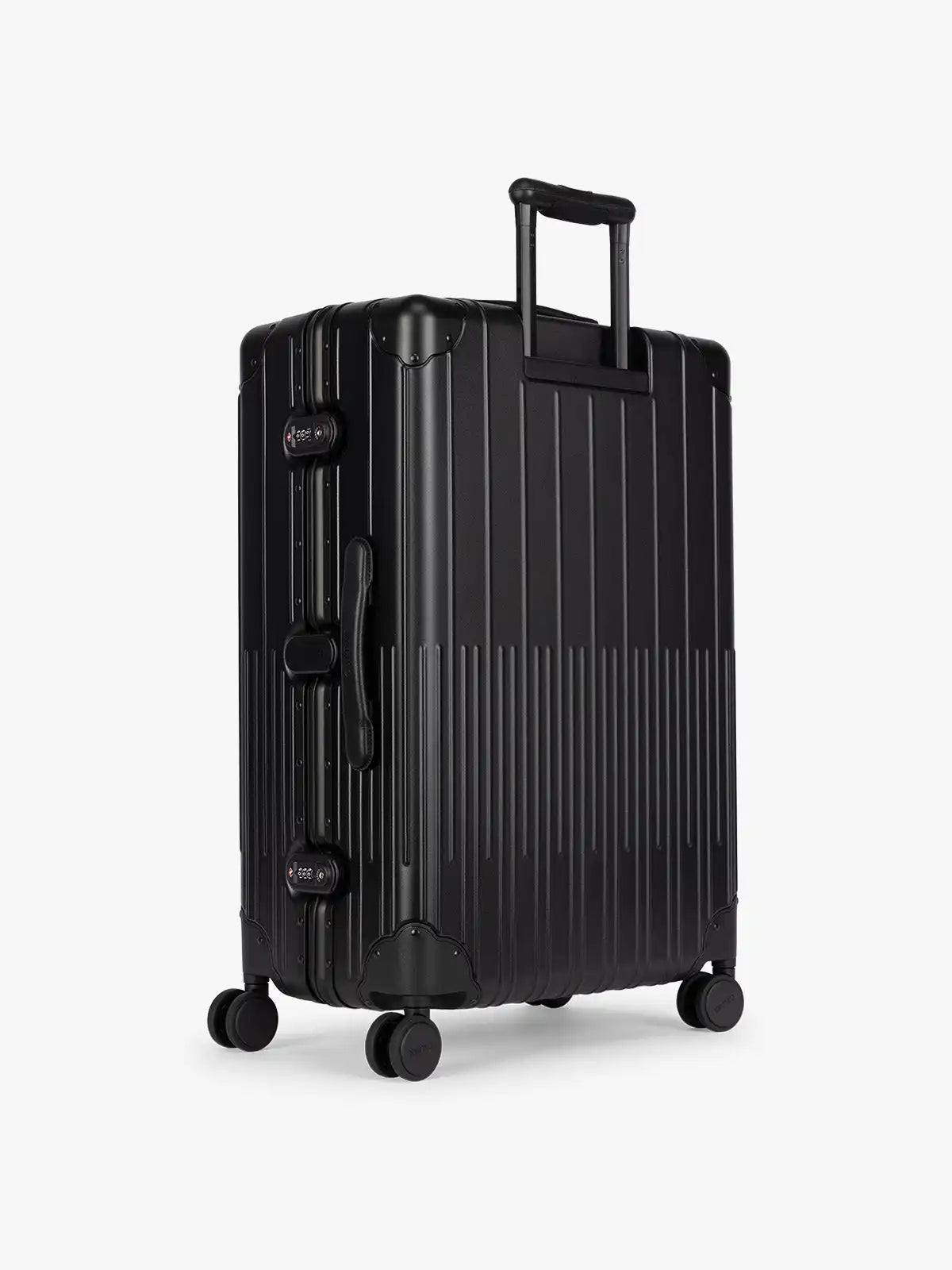 calpaktravelmalls.com