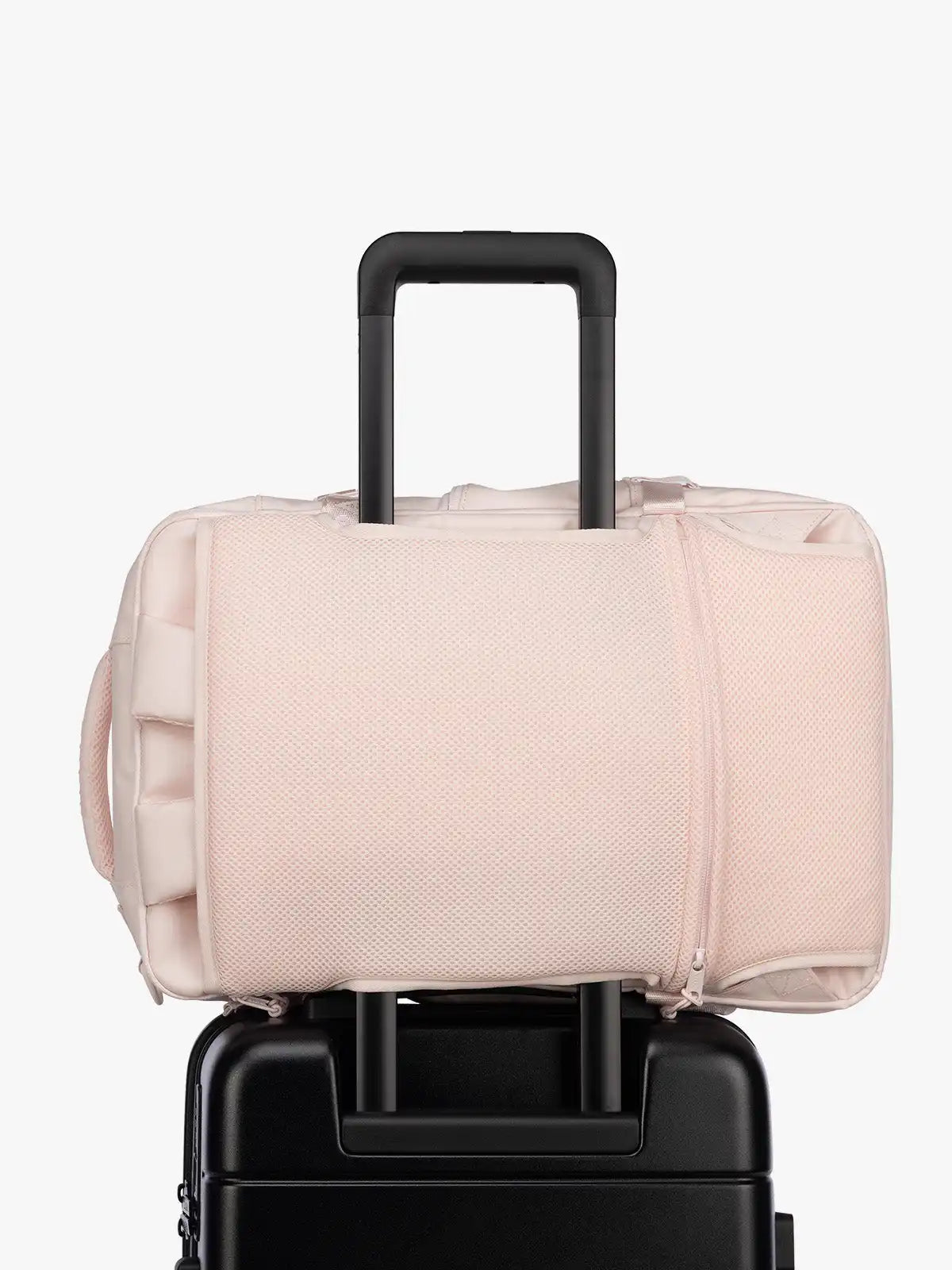 calpaktravelmalls.com