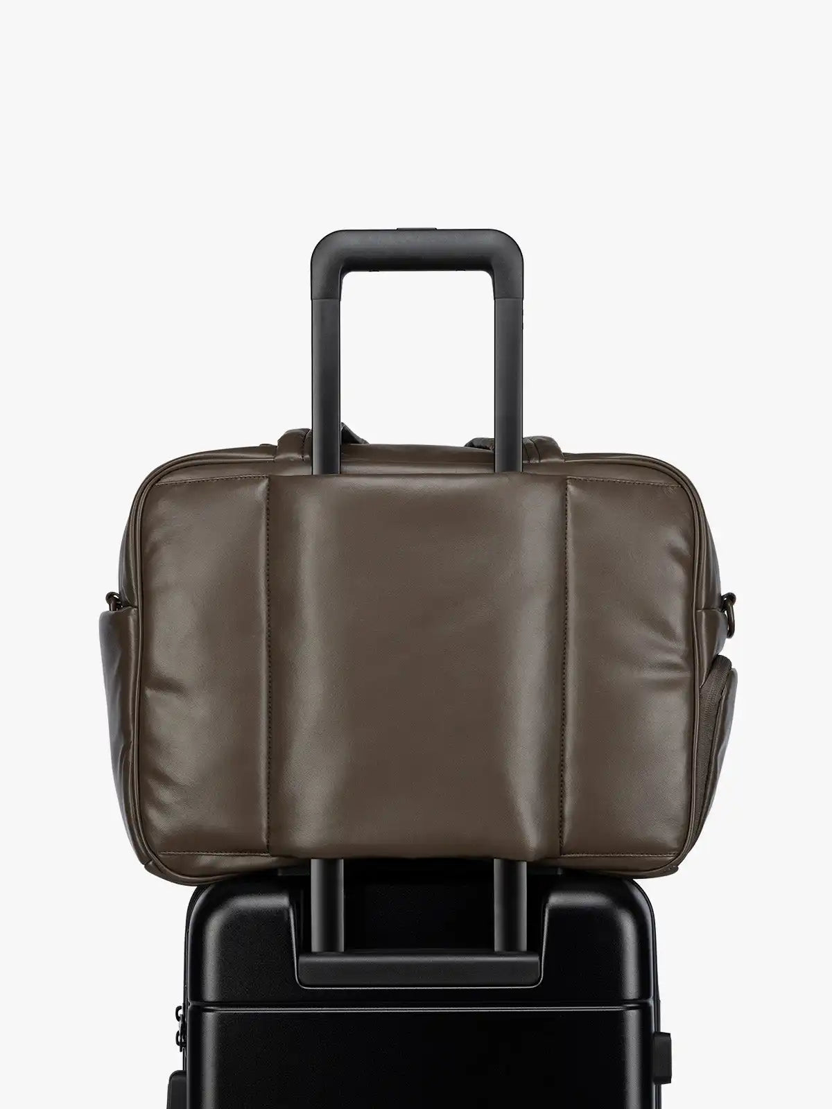 calpaktravelmalls.com
