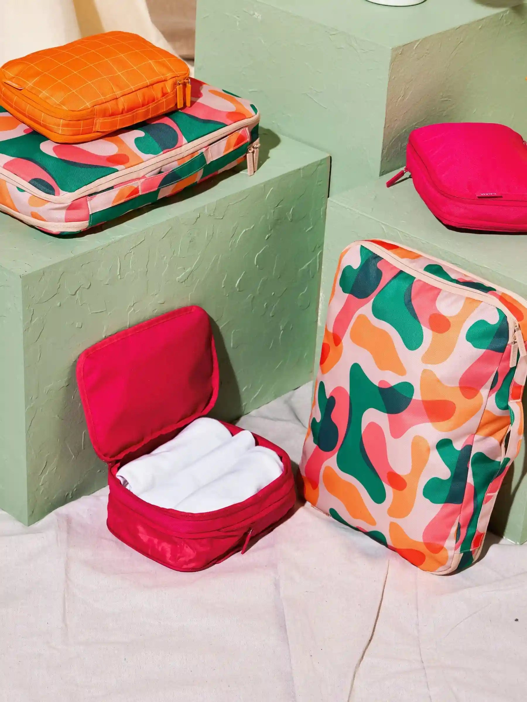 calpaktravelmalls.com