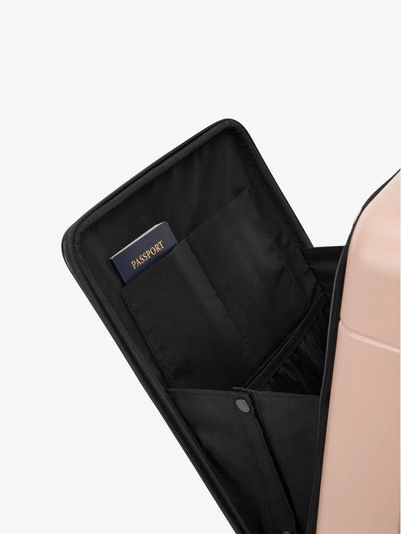 calpaktravelmalls.com