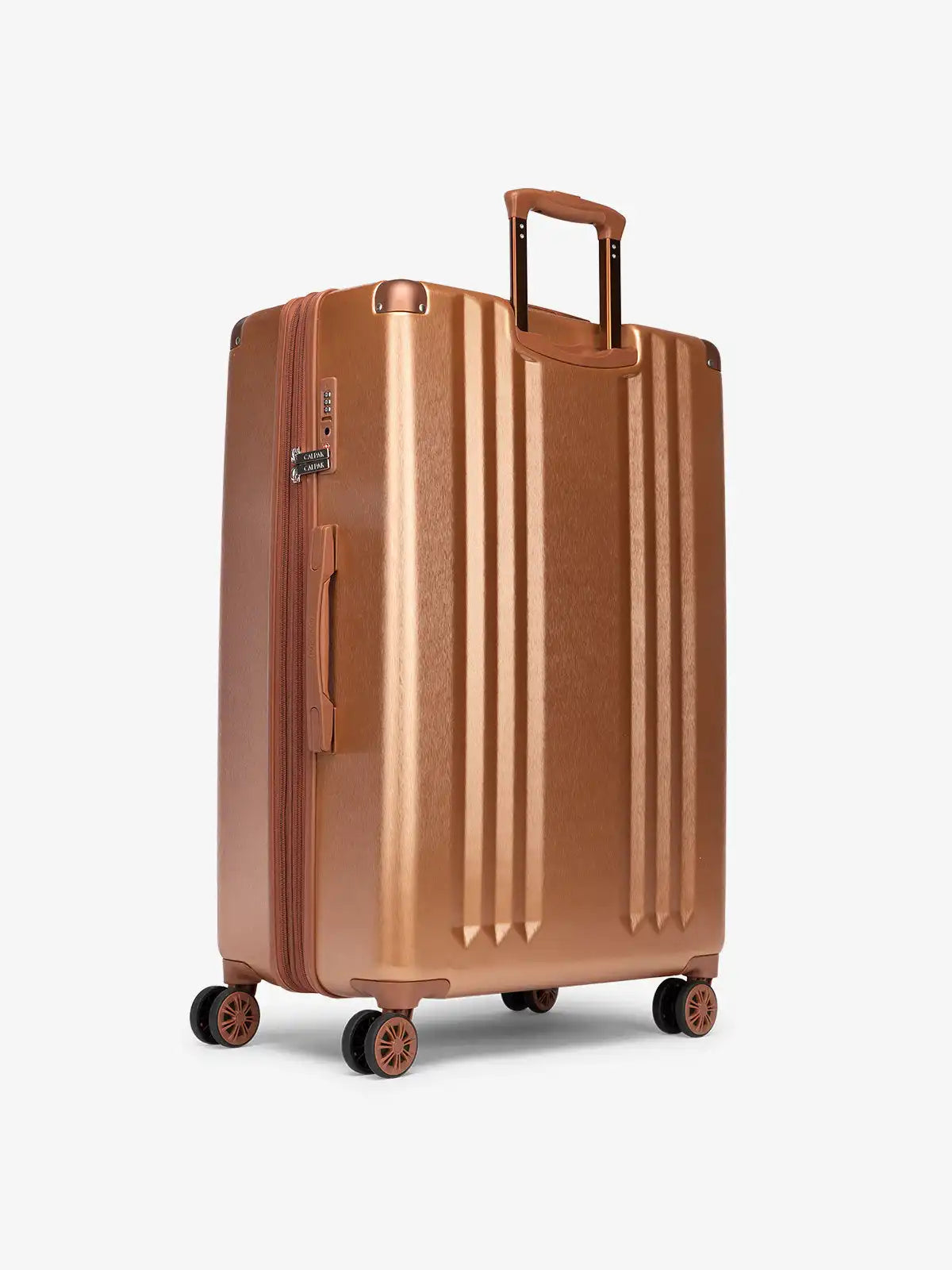 calpaktravelmalls.com