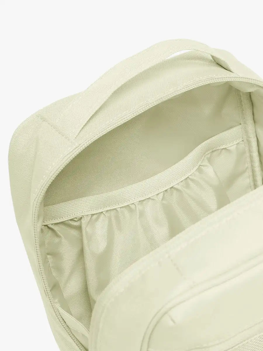 calpaktravelmalls.com