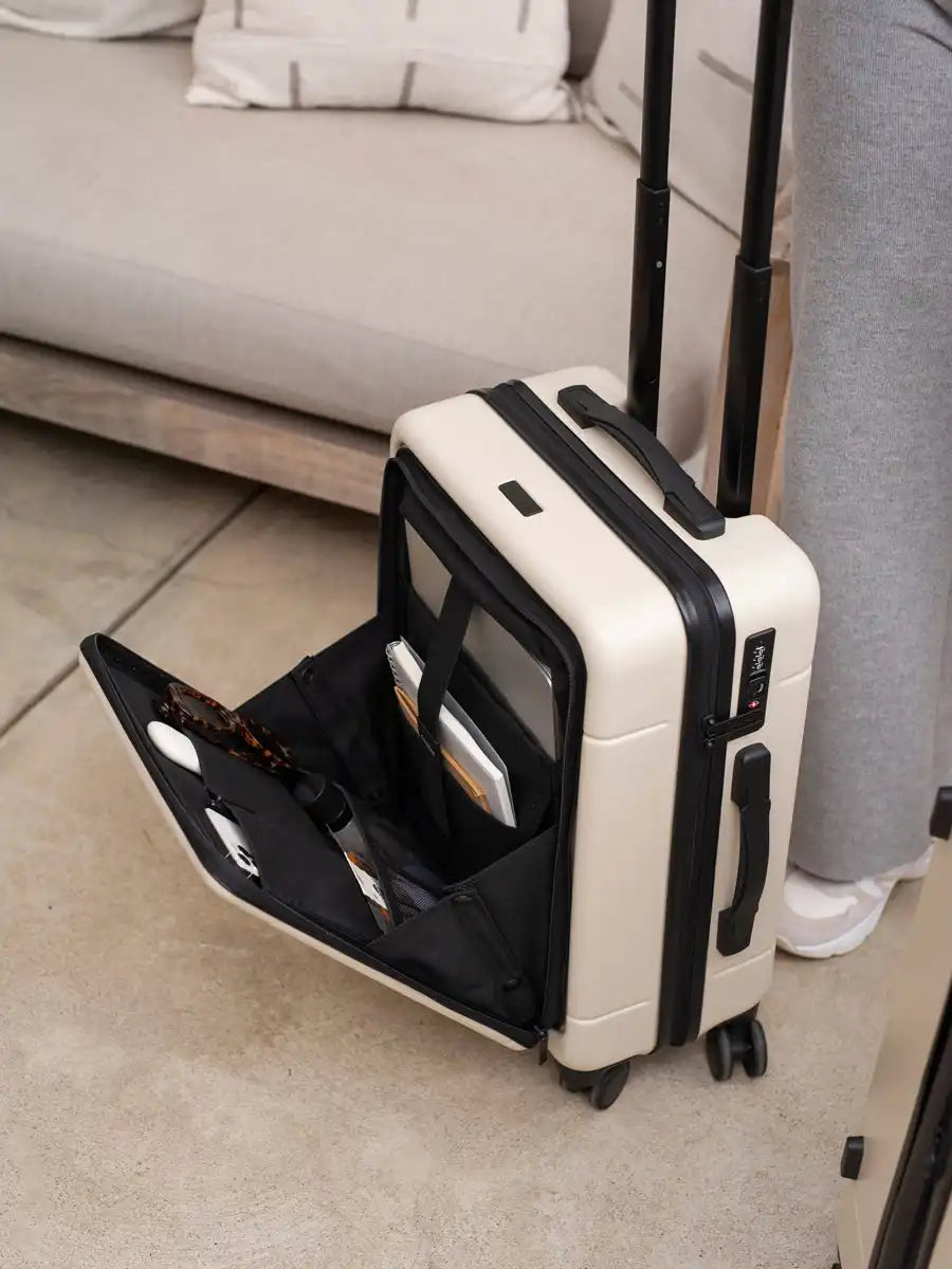 calpaktravelmalls.com