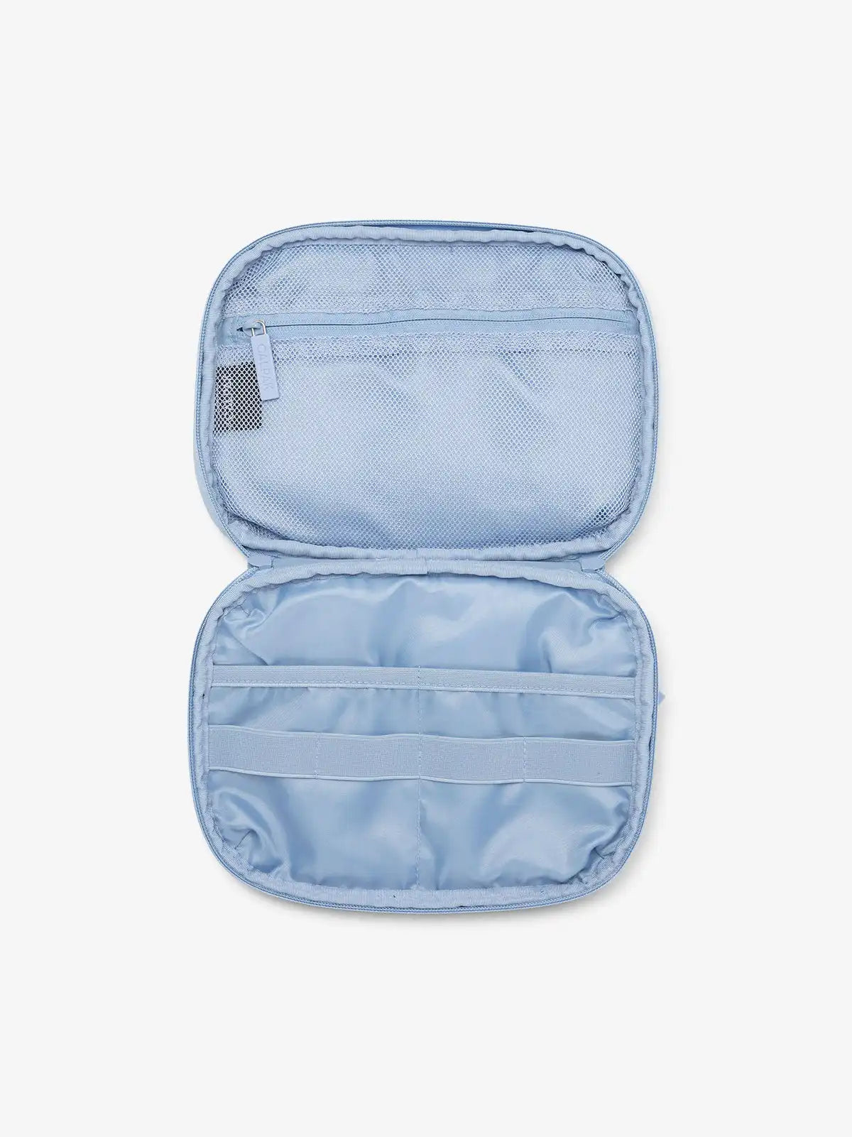 calpaktravelmalls.com