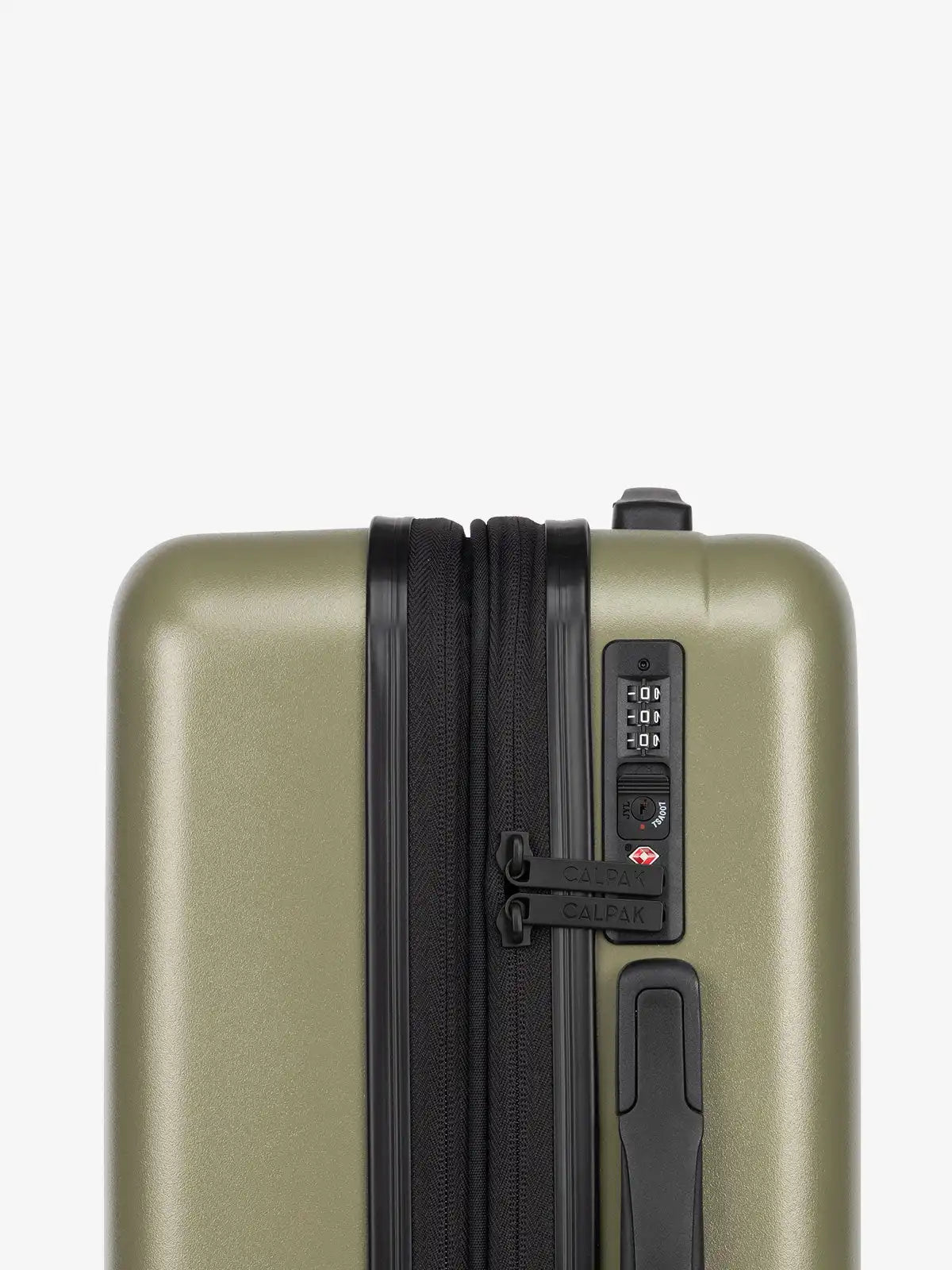 calpaktravelmalls.com