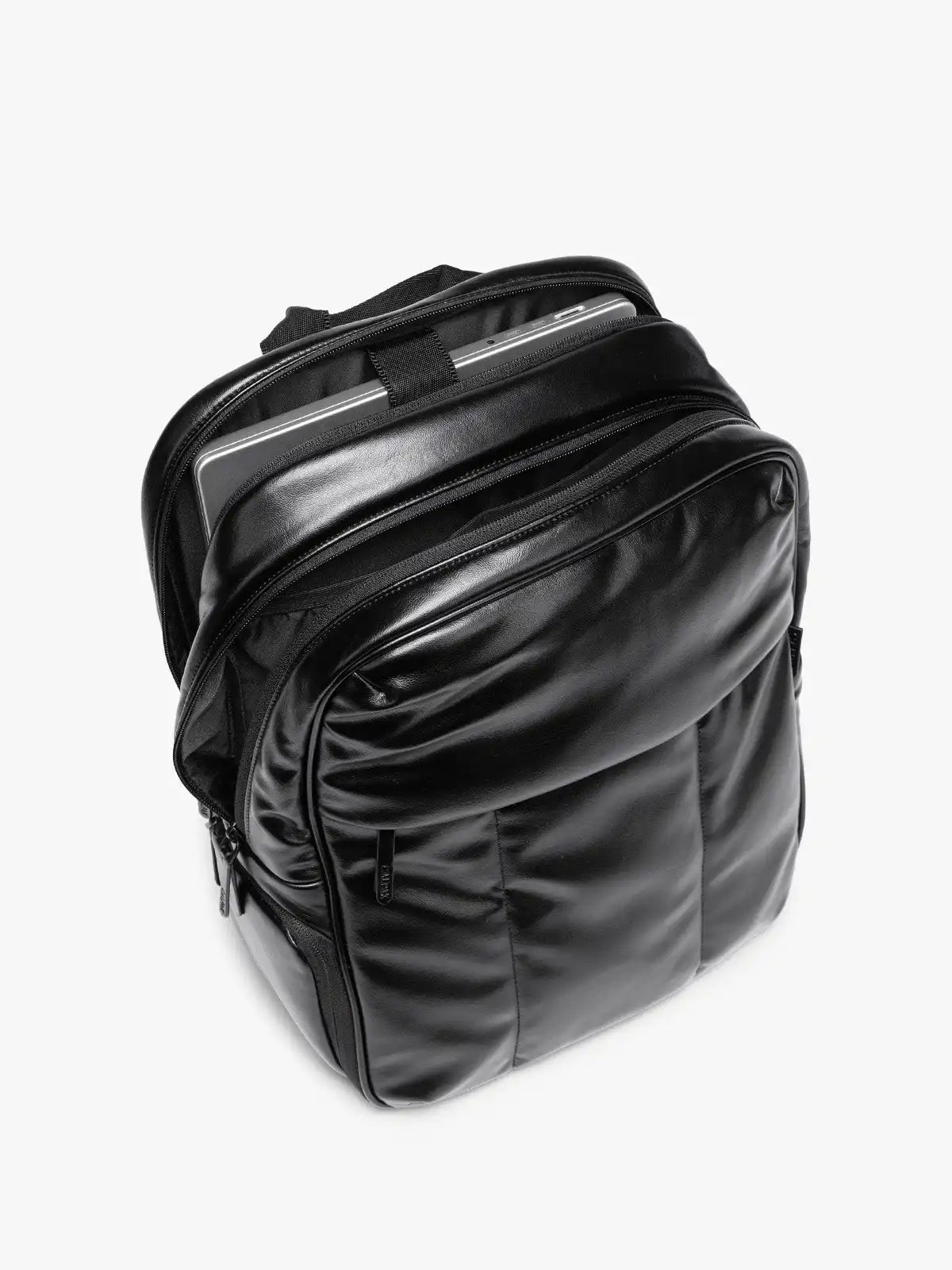 calpaktravelmalls.com