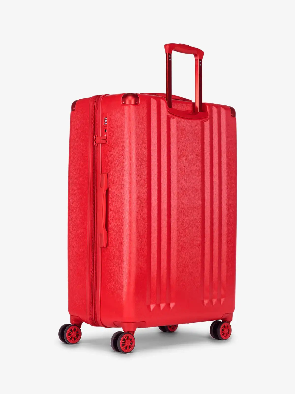 calpaktravelmalls.com