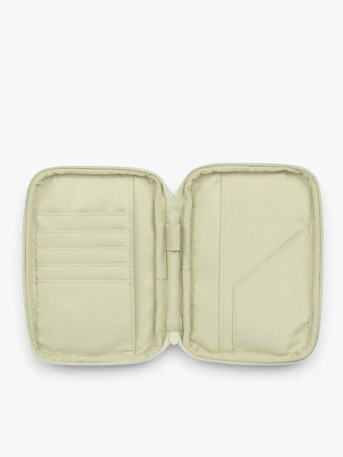 calpaktravelmalls.com