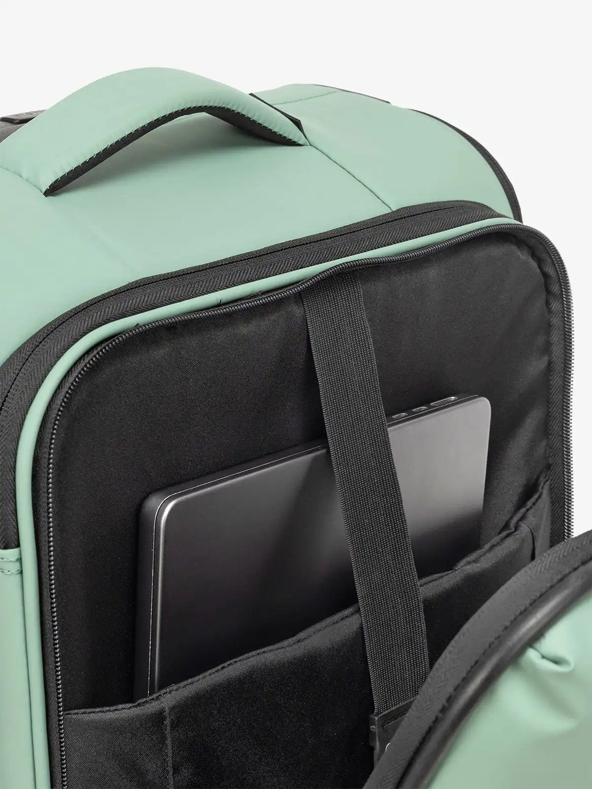 calpaktravelmalls.com