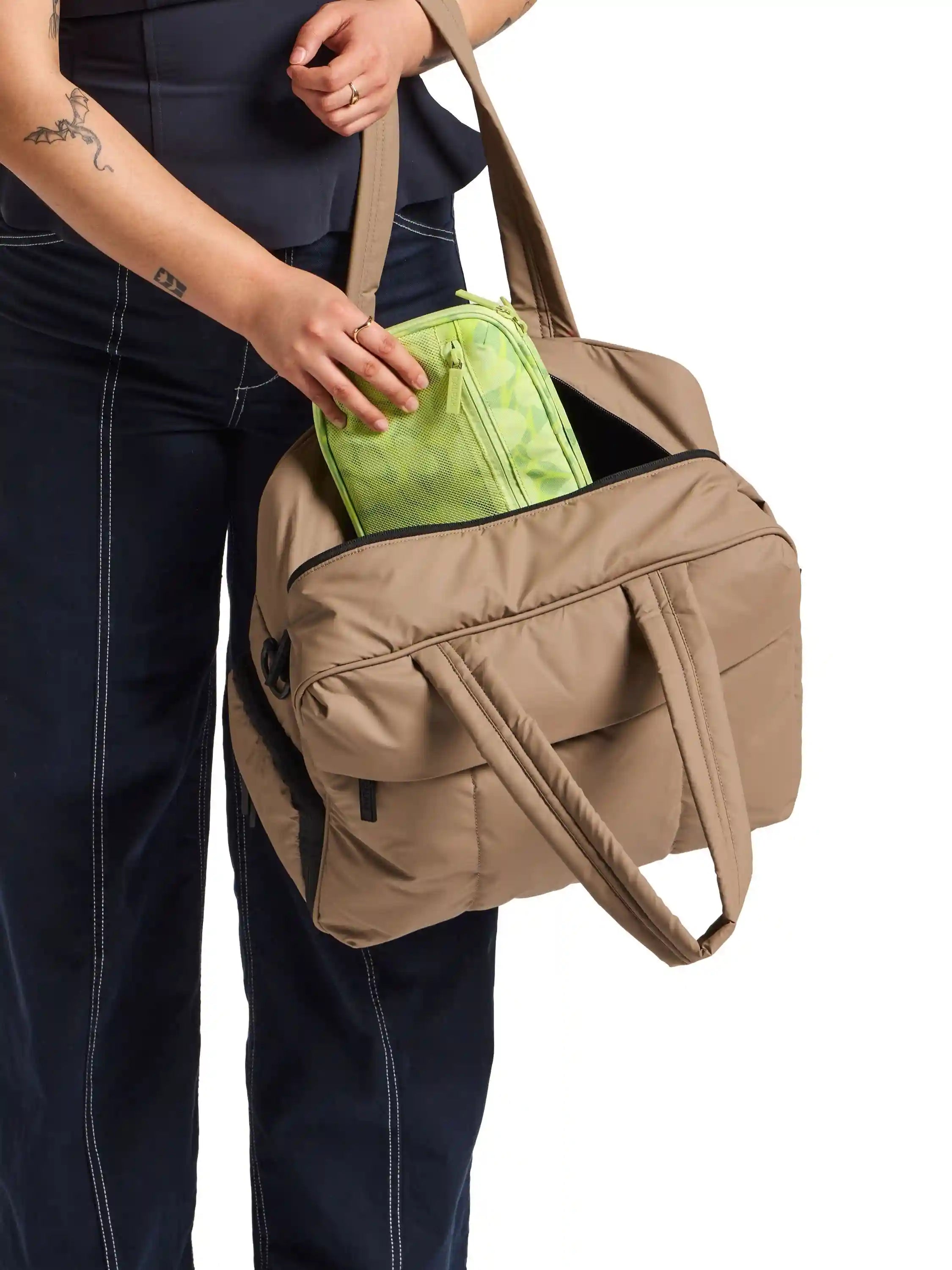 calpaktravelmalls.com