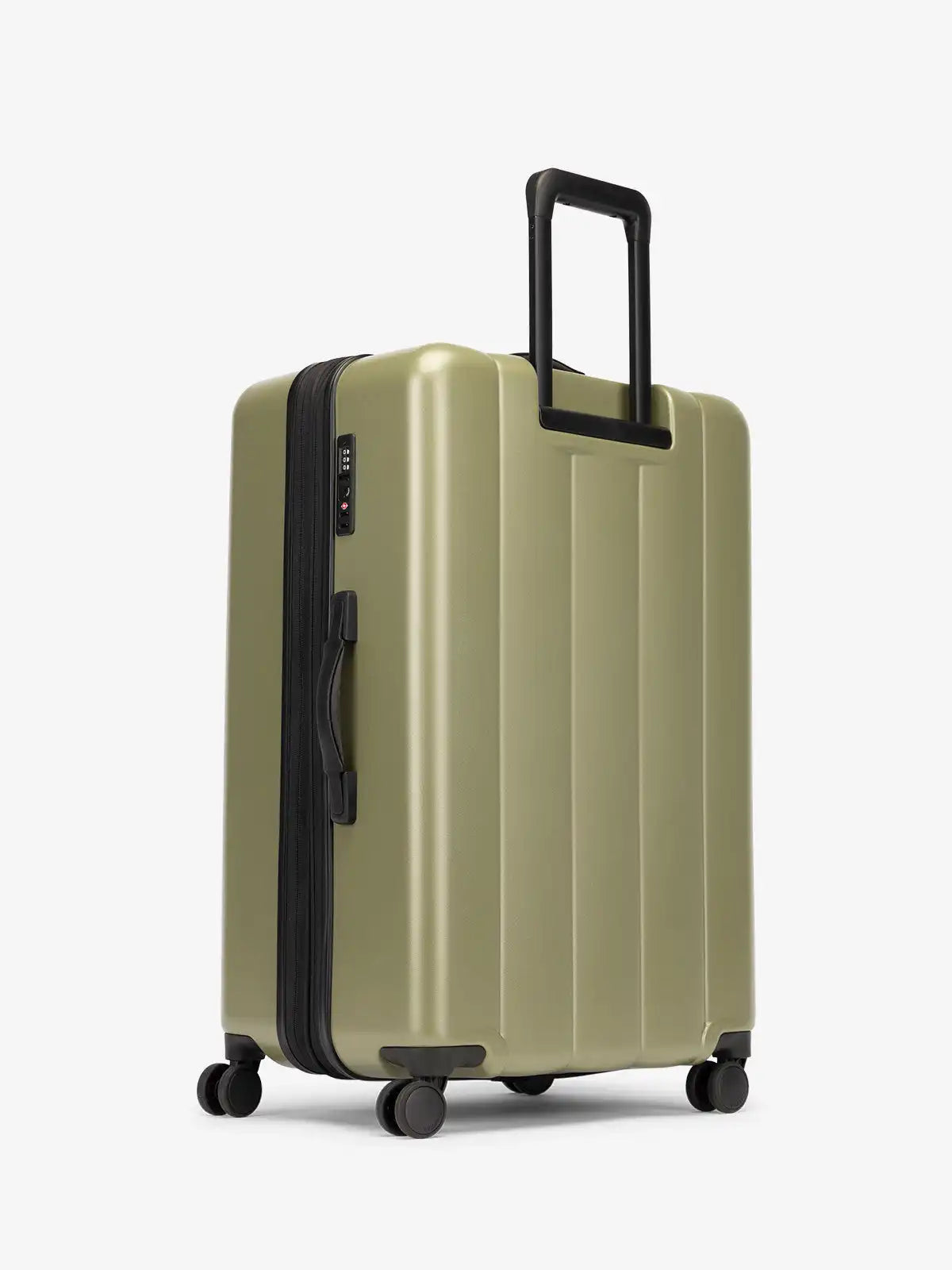 calpaktravelmalls.com