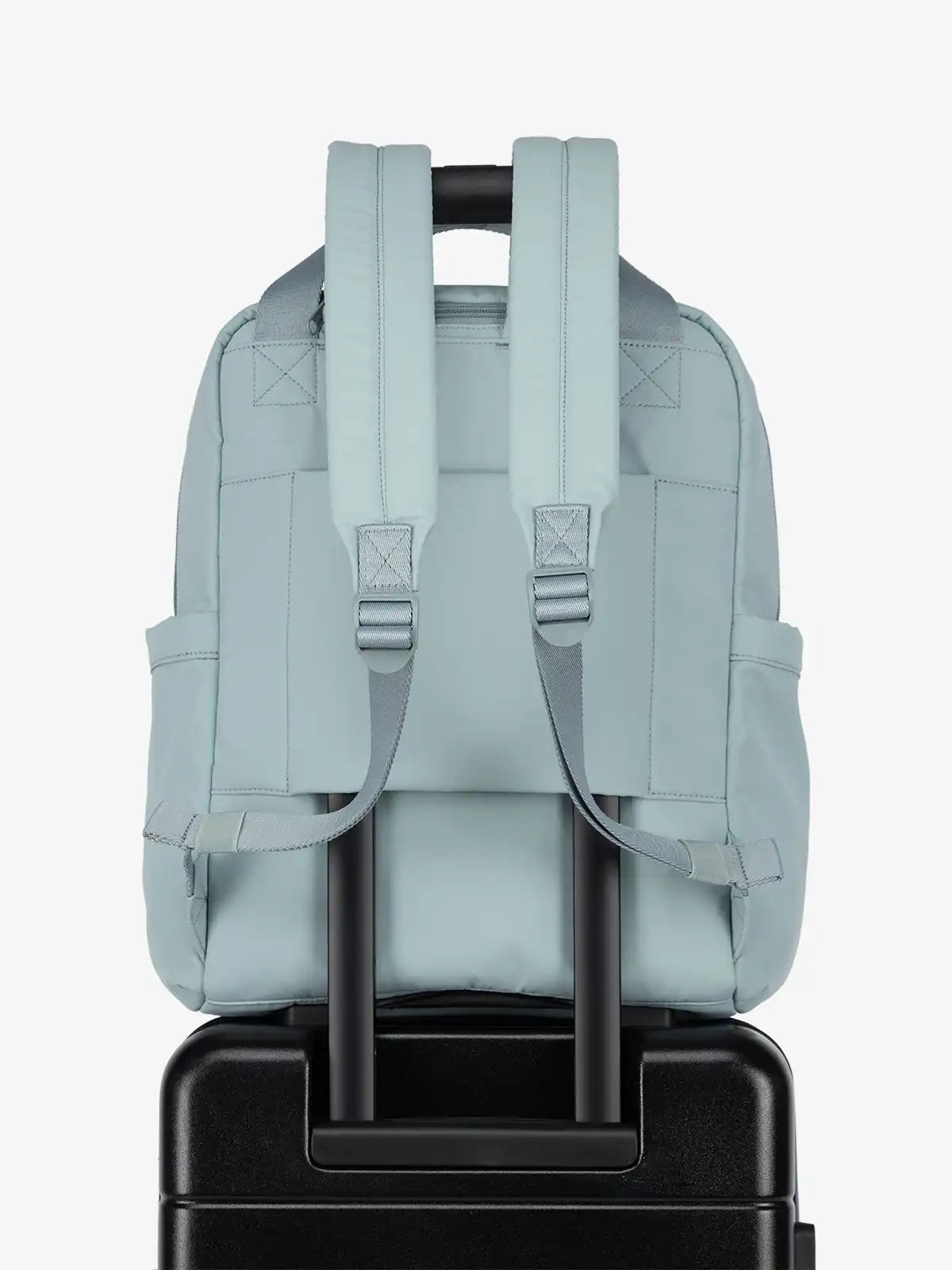 calpaktravelmalls.com
