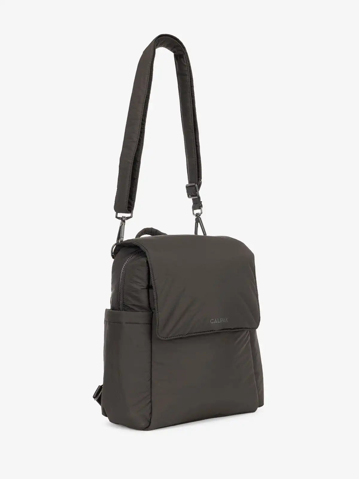 calpaktravelmalls.com