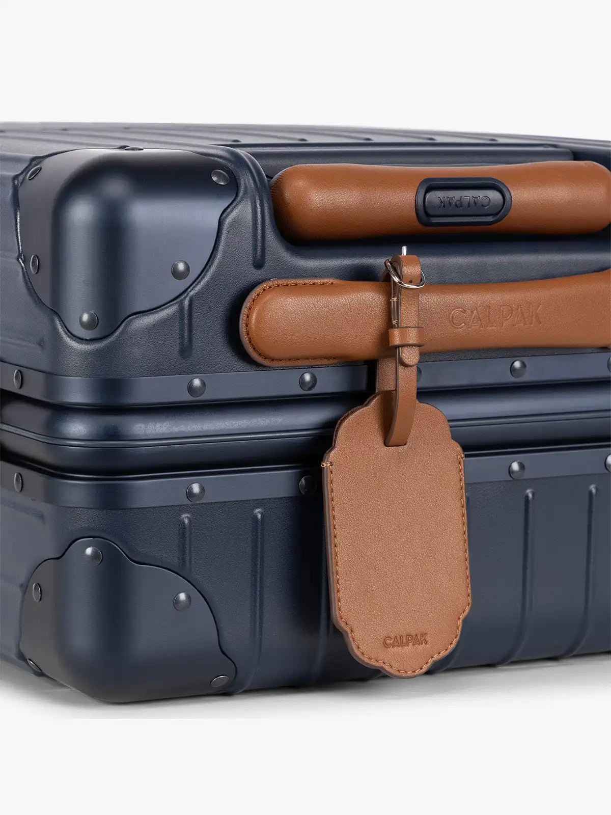 calpaktravelmalls.com