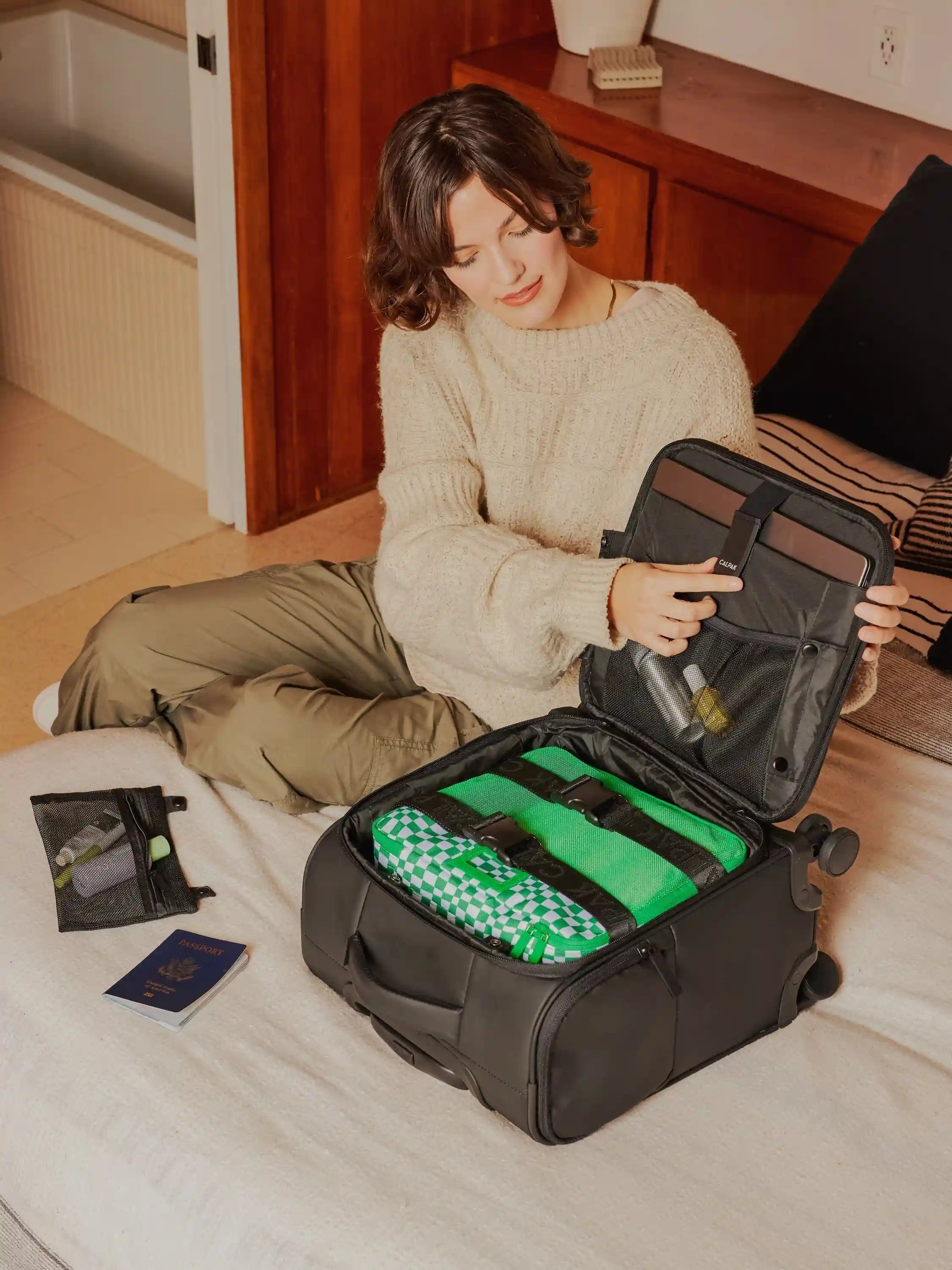 calpaktravelmalls.com