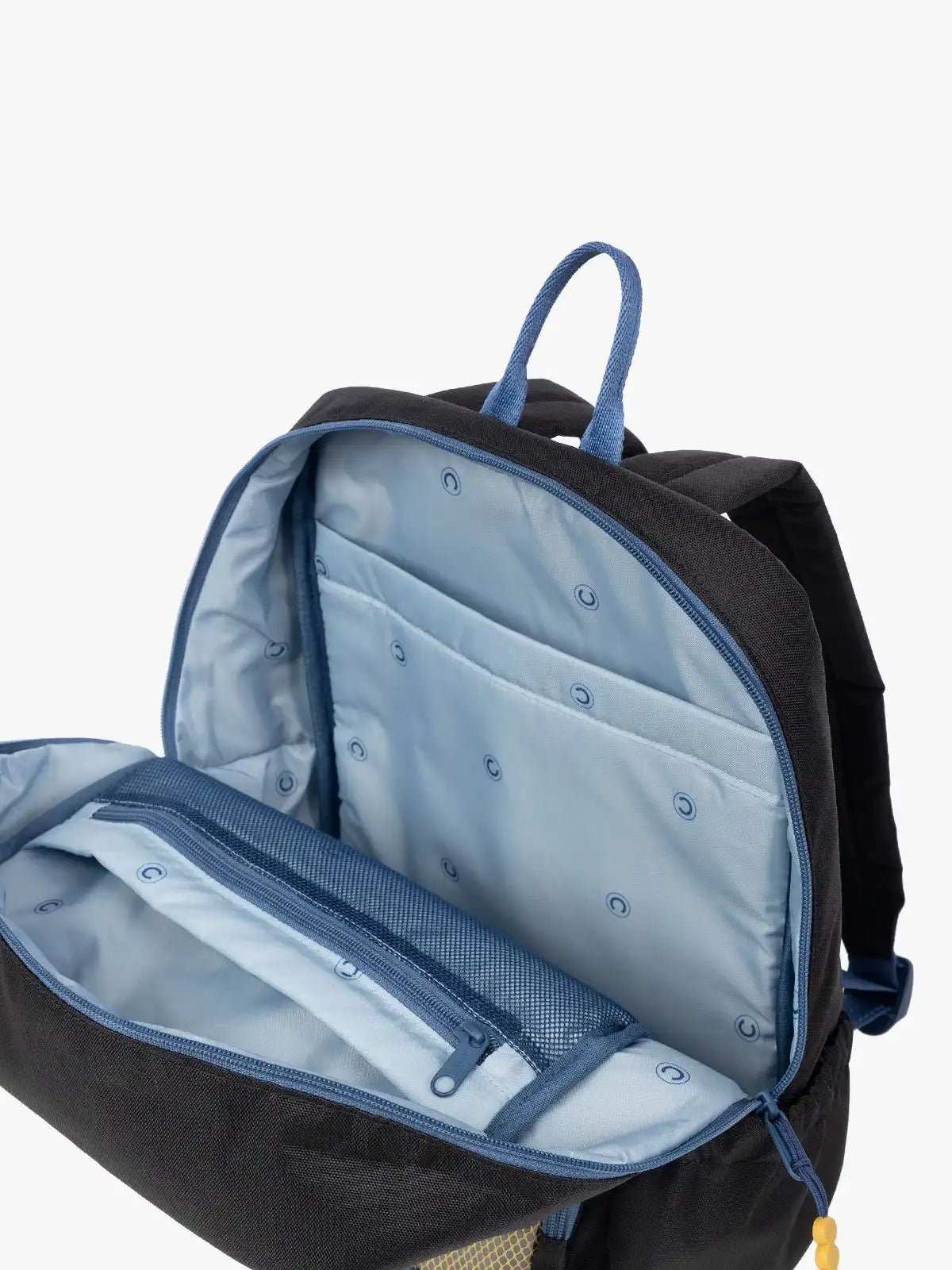 calpaktravelmalls.com