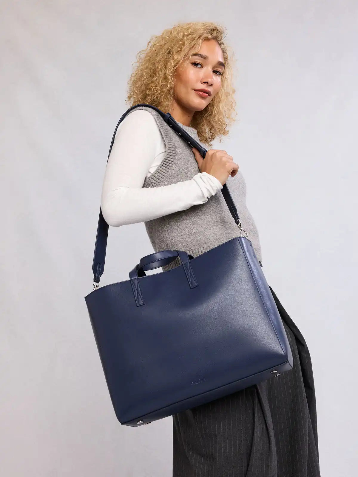 calpaktravelmalls.com