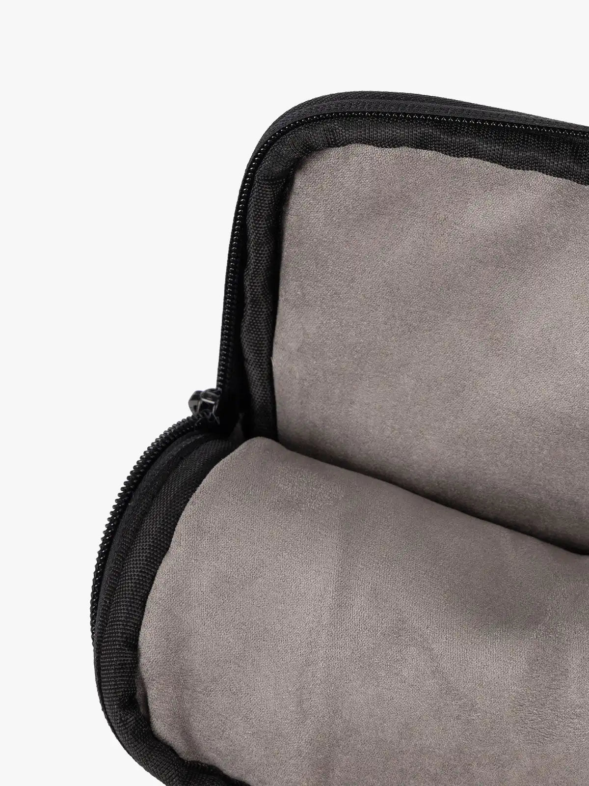 calpaktravelmalls.com