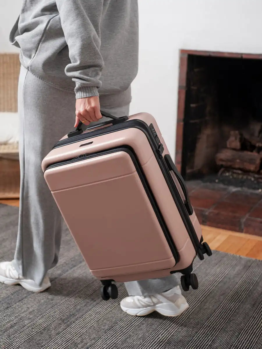 calpaktravelmalls.com