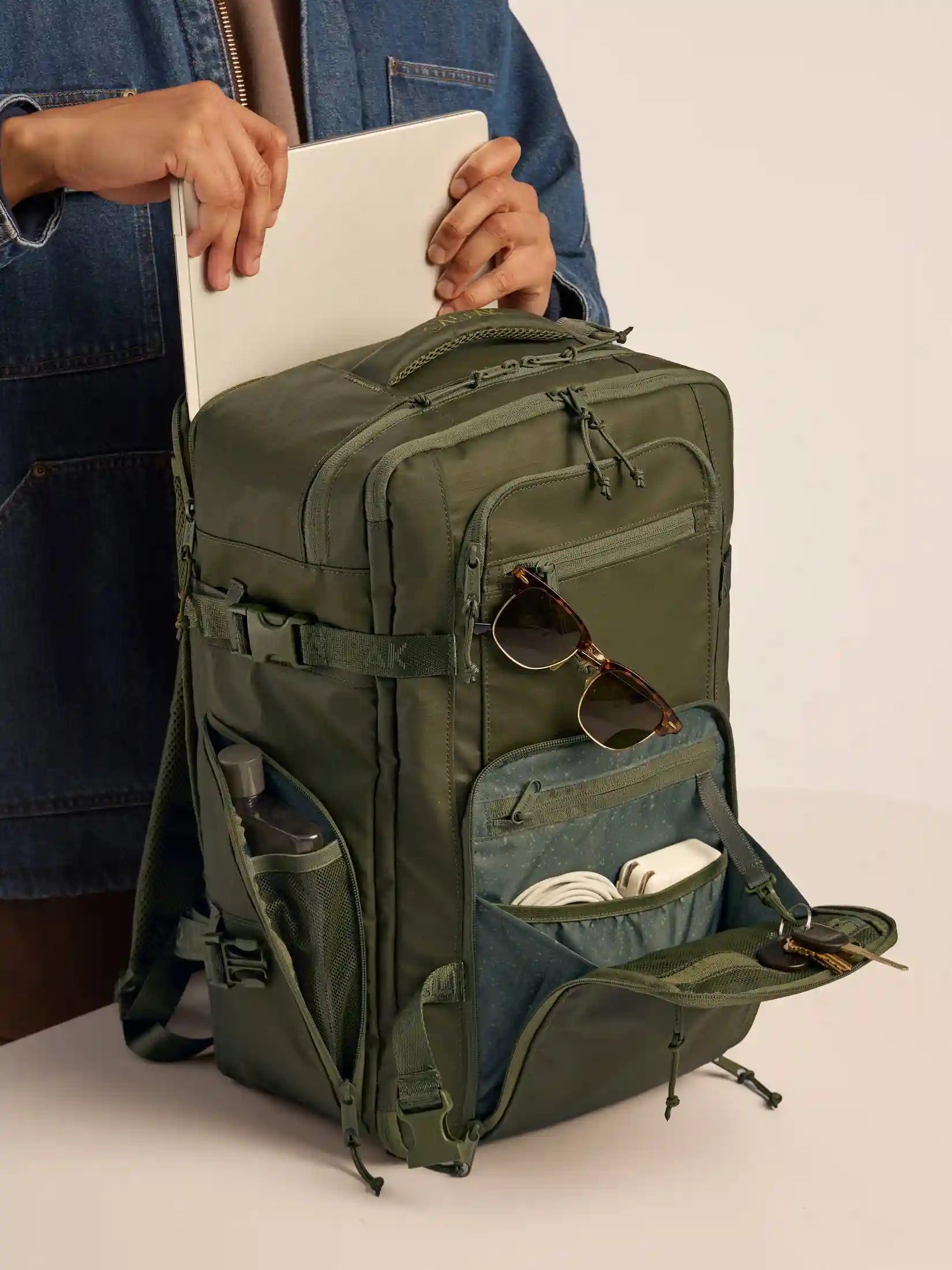 calpaktravelmalls.com