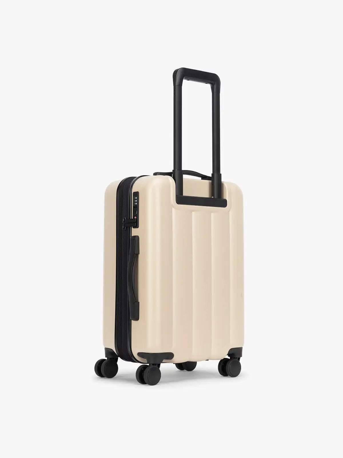 calpaktravelmalls.com