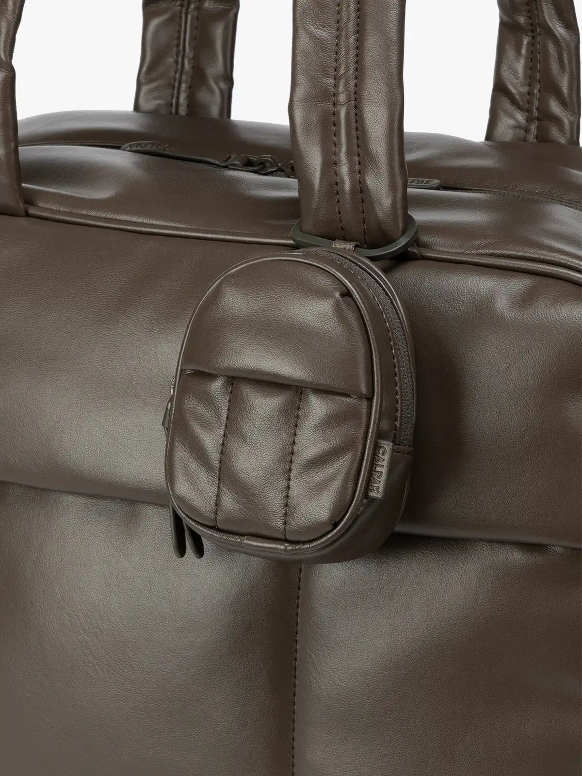 calpaktravelmalls.com