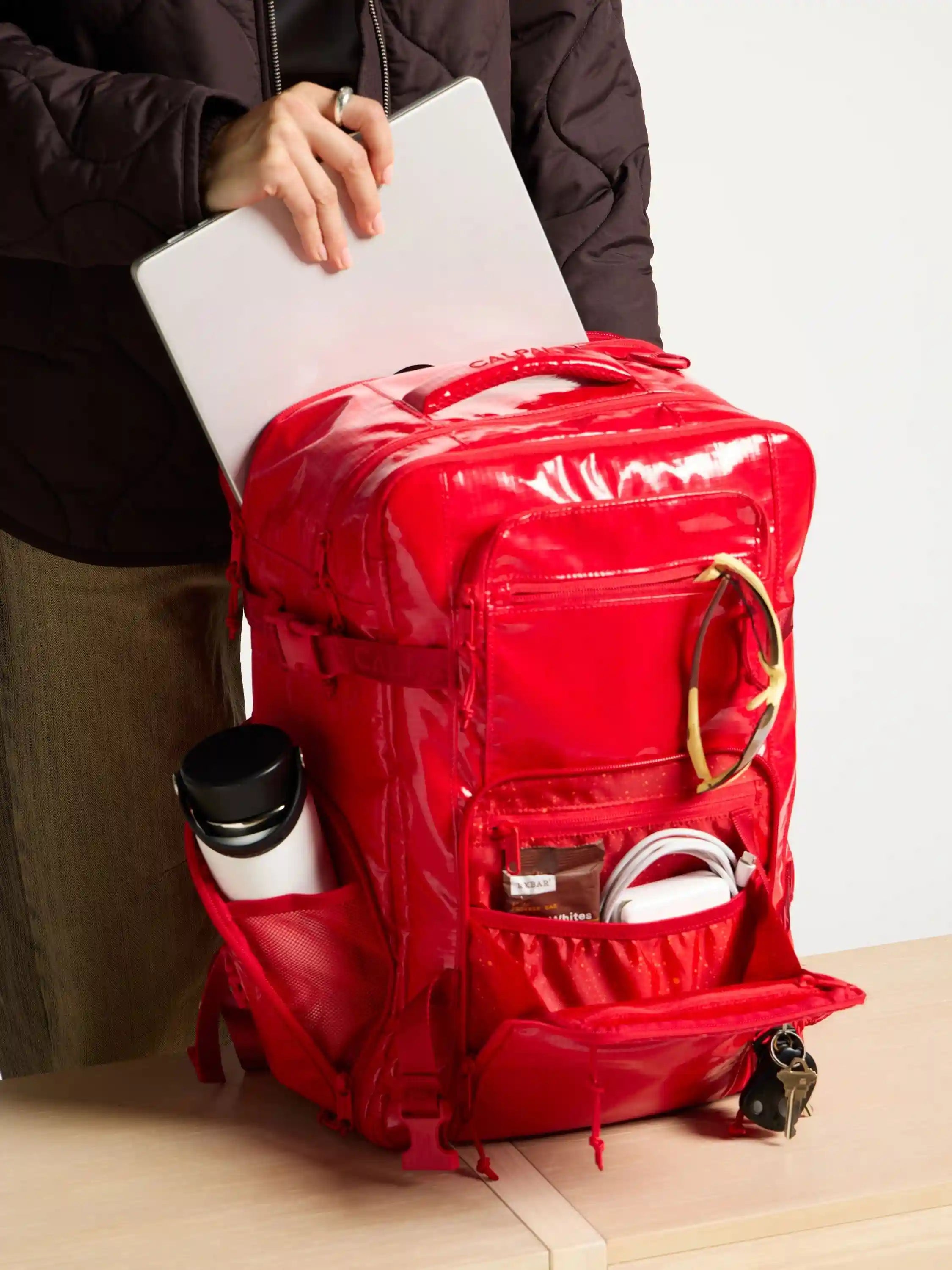 calpaktravelmalls.com