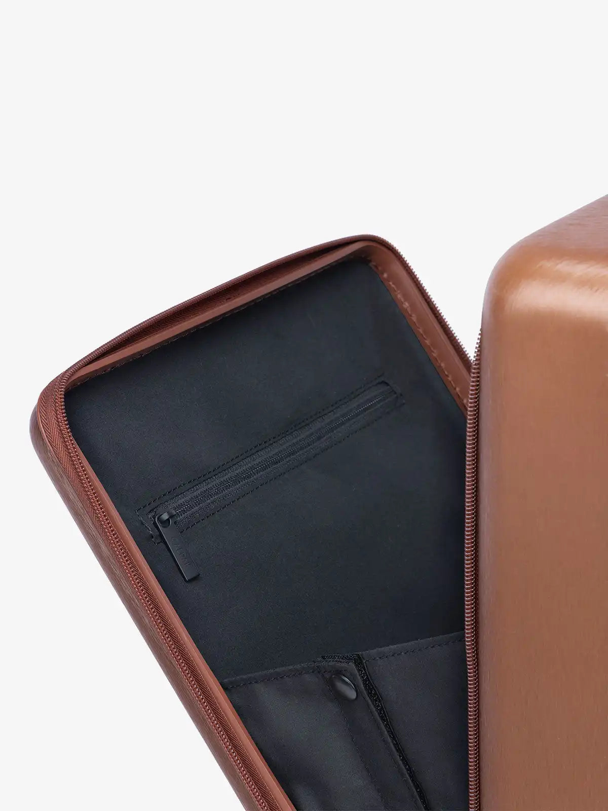 calpaktravelmalls.com