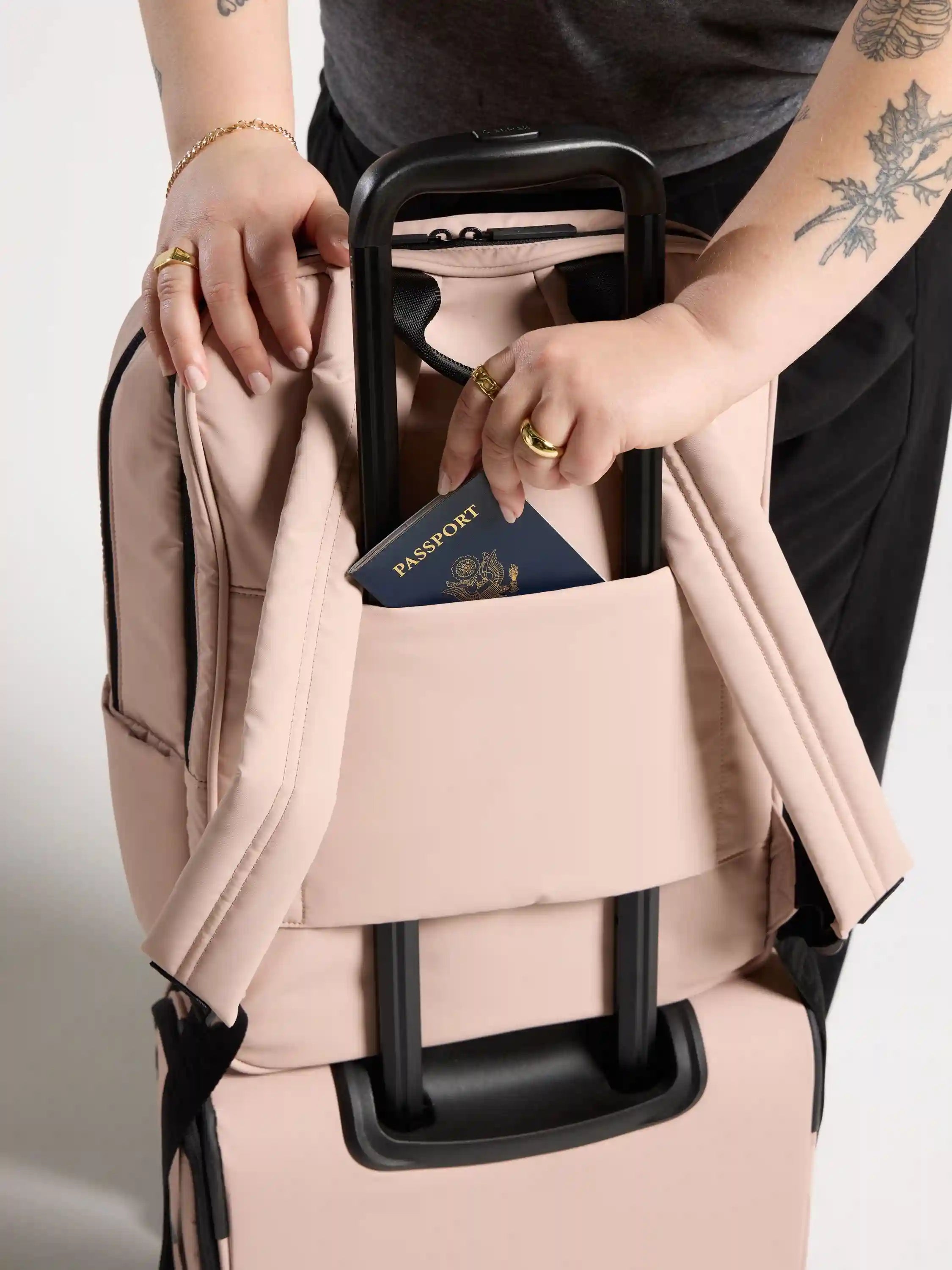 calpaktravelmalls.com
