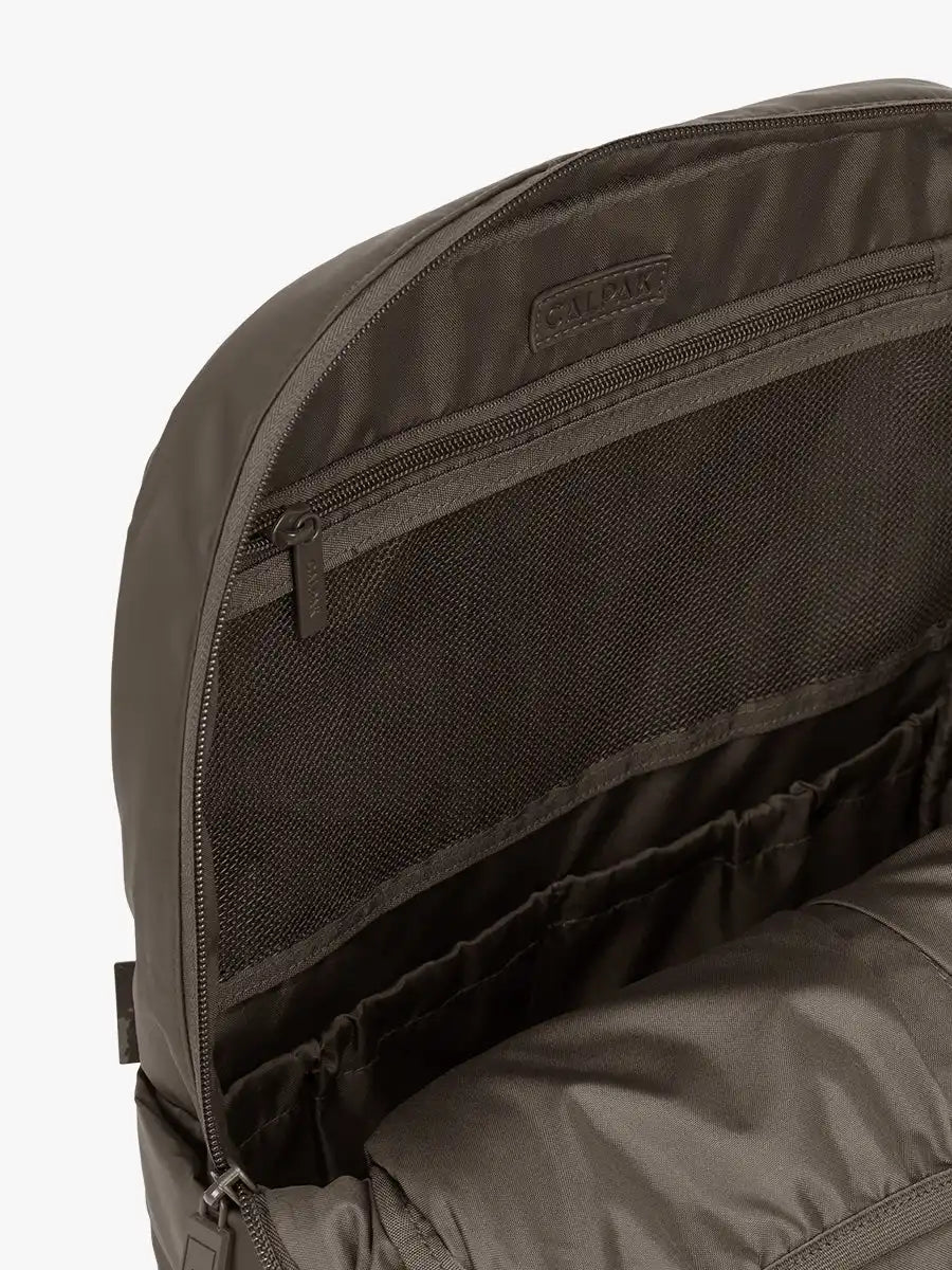 calpaktravelmalls.com